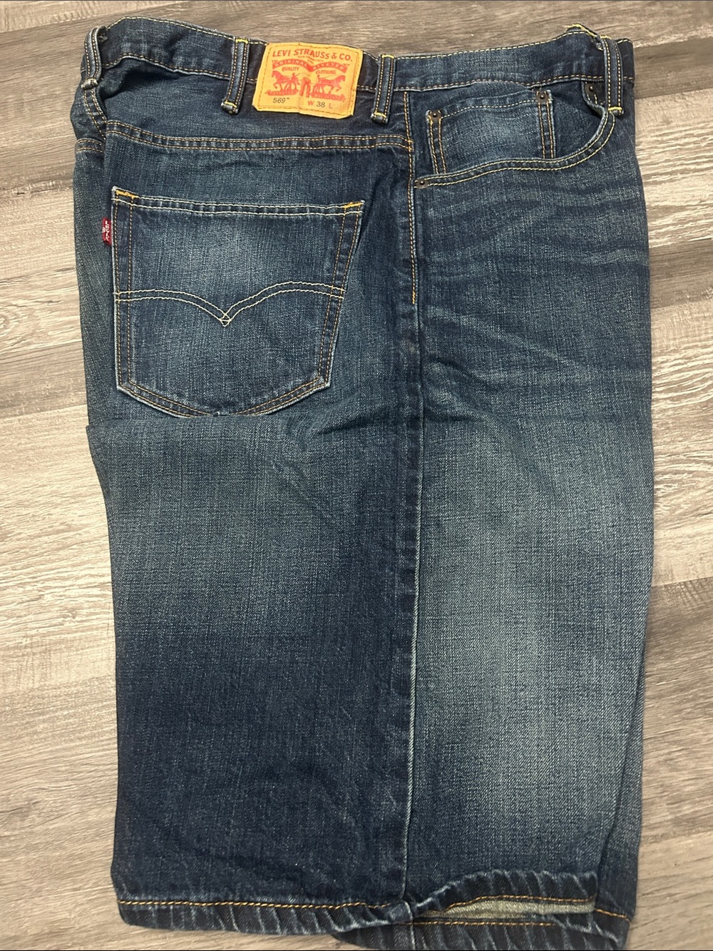 Levi's Men's Dark Blue Straight Jeans with Subtle Fade